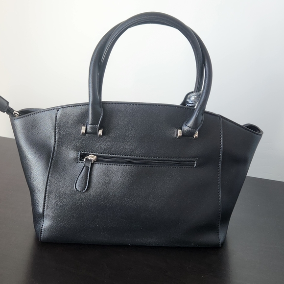 Chic Black Tote Bag with Embossed Design - Picture 6 of 6